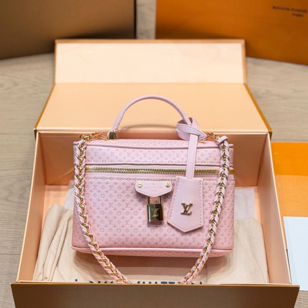 Louis Vuitton Vanity Chain Pouch Pink 19Cm M29344 - Image 2