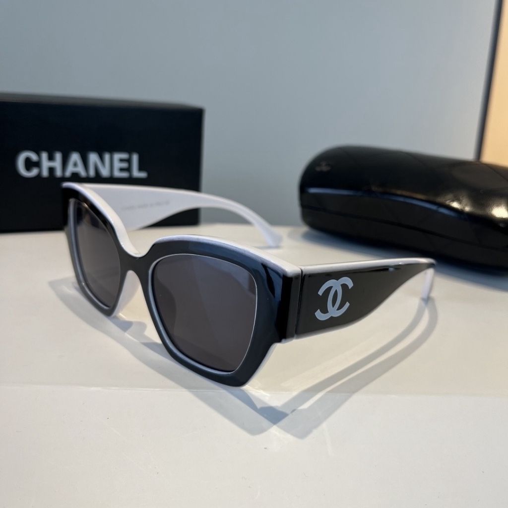 Chanel Butterfly Sunglasses Nylon Fibre Black And White Black - Image 3