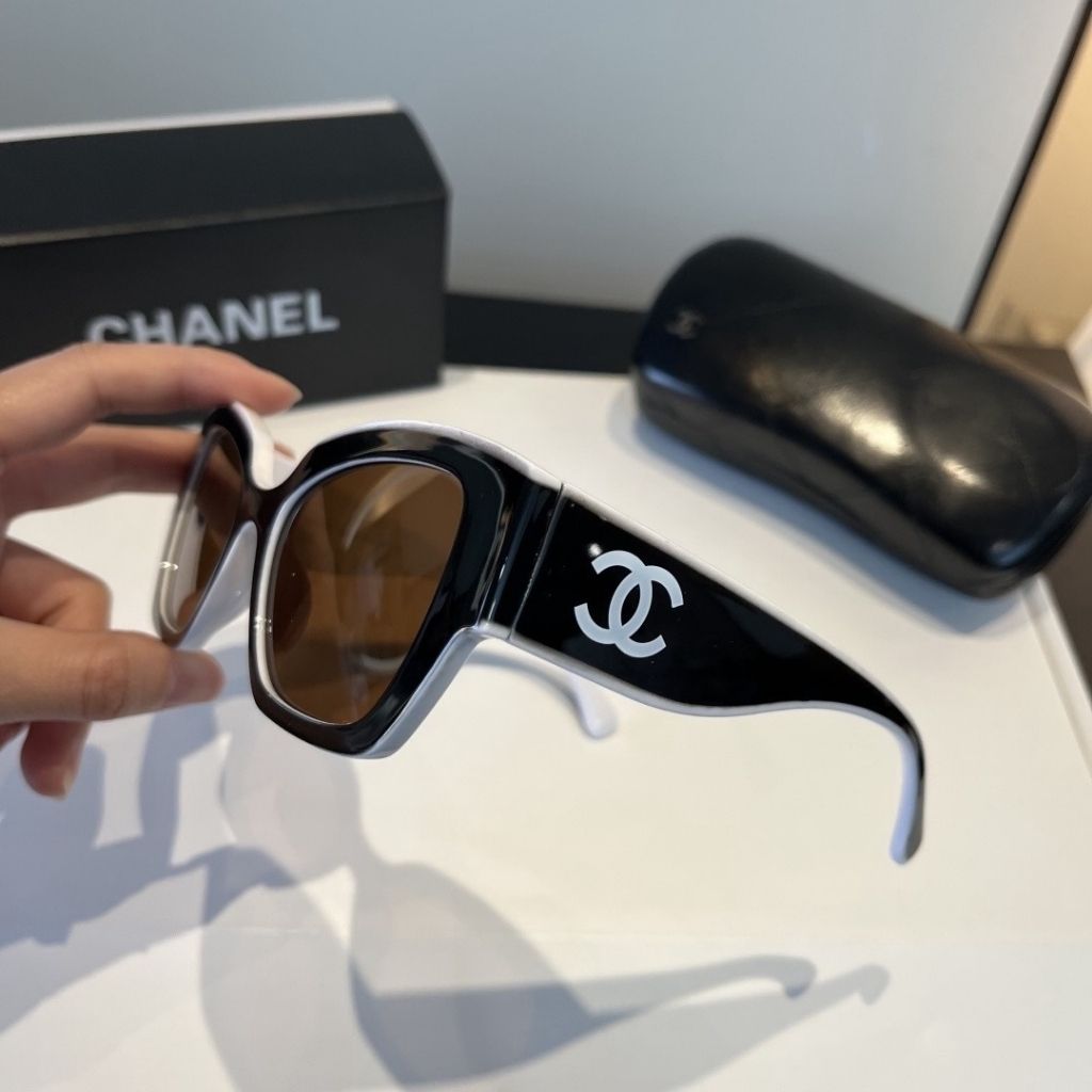 Chanel Butterfly Sunglasses Nylon Fibre Black And White Beige - Image 7