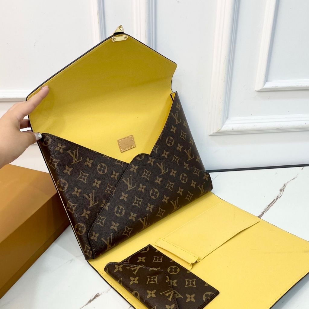 Louis Vuitton Mark Folder Brown Monogram 32.5Cm GI0721 - Image 6