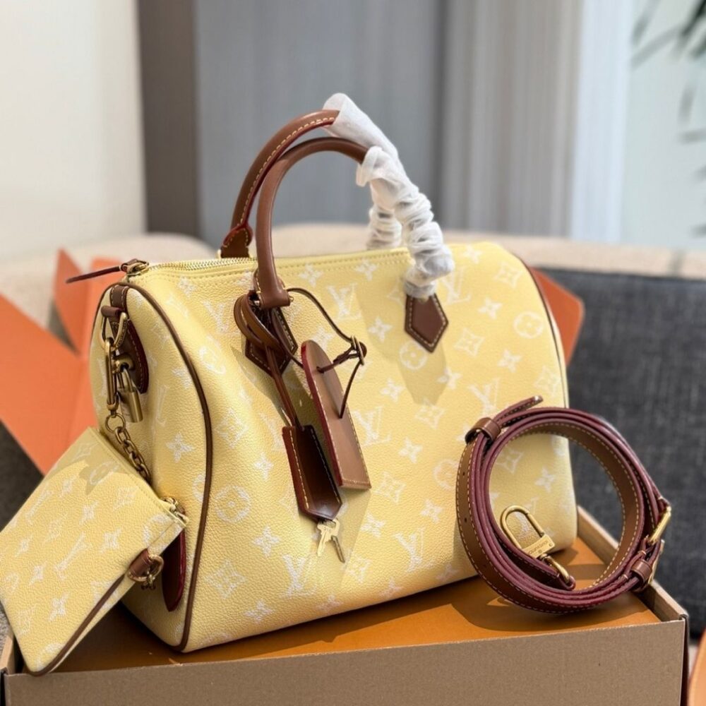 Alternative view of Louis Vuitton Speedy P9 Bandouliere Light Yellow 30cm M15242