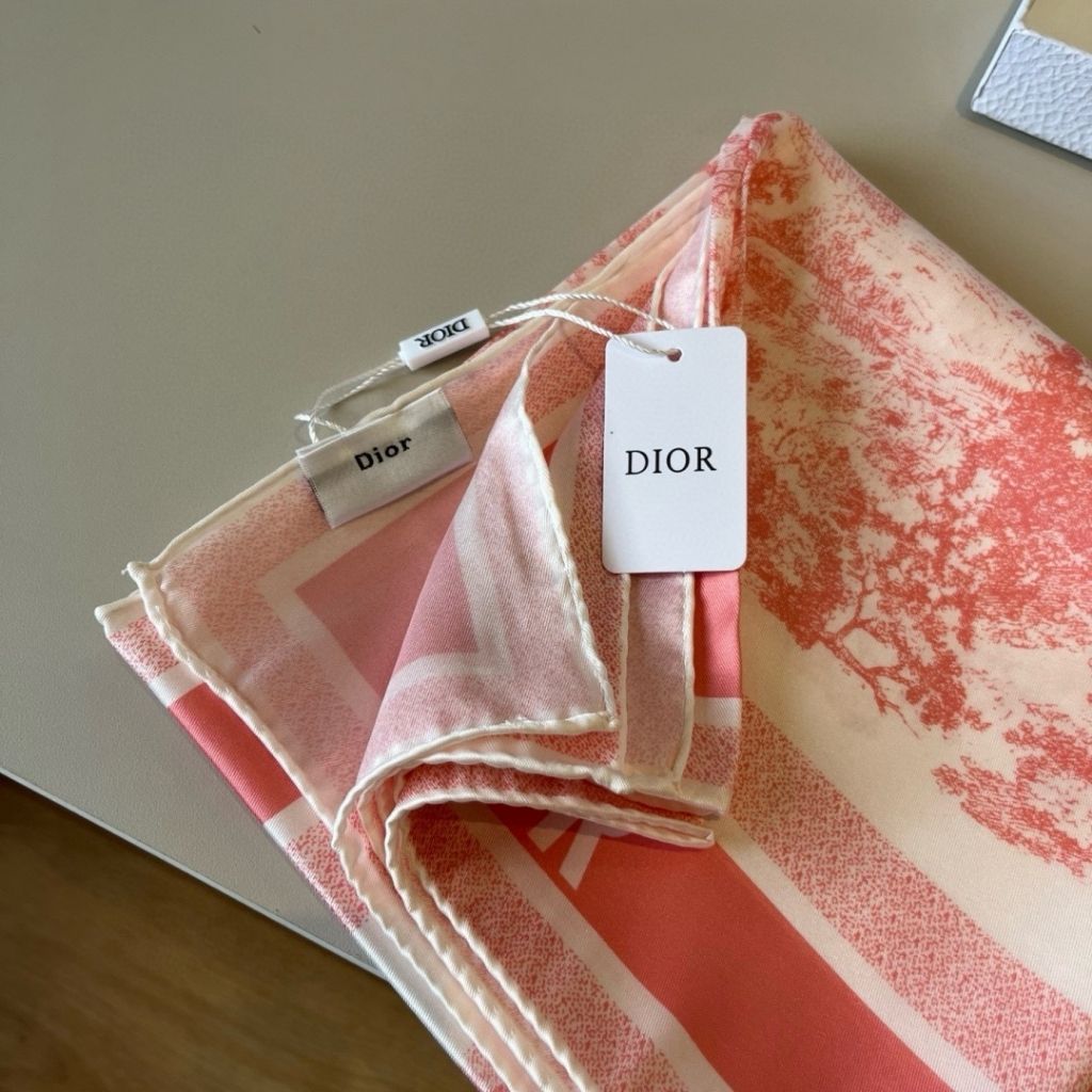 Christian Dior Toile De Jouy Sauvage 90 Square Scarf Pink Silk 90Cm 15JOU090I602_C420 - Image 7