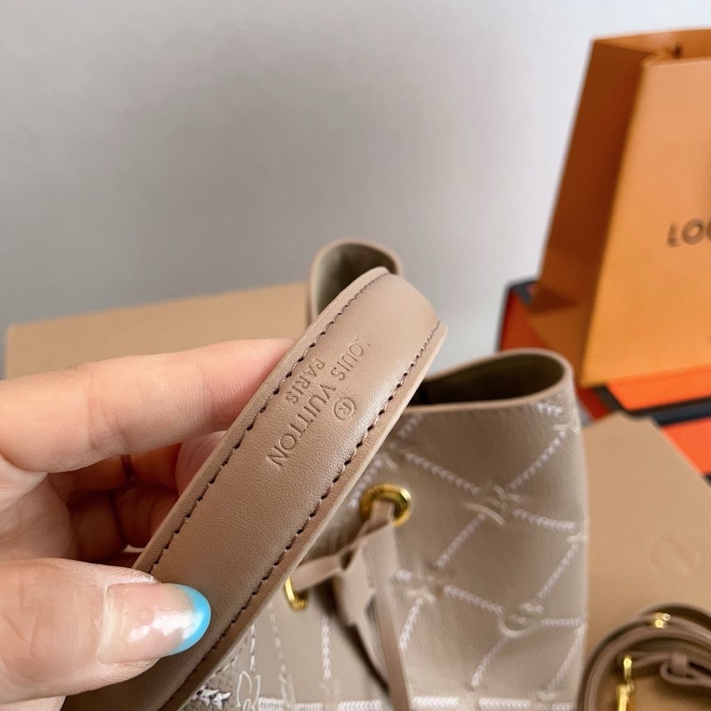 Louis Vuitton All In MM Brown Monogram Empreinte Leather 21Cm M28524 - Image 6