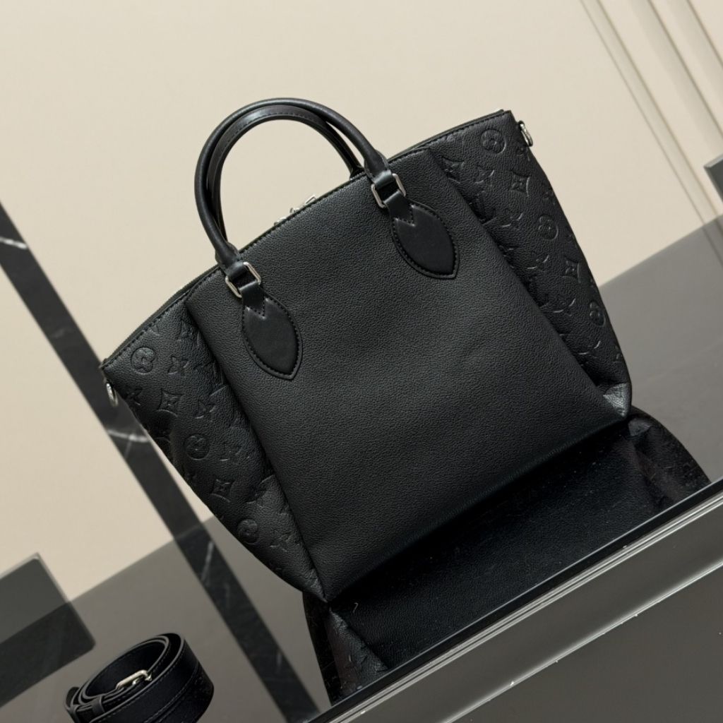 Louis Vuitton Haumea Black Leather Bag 30Cm - Image 3