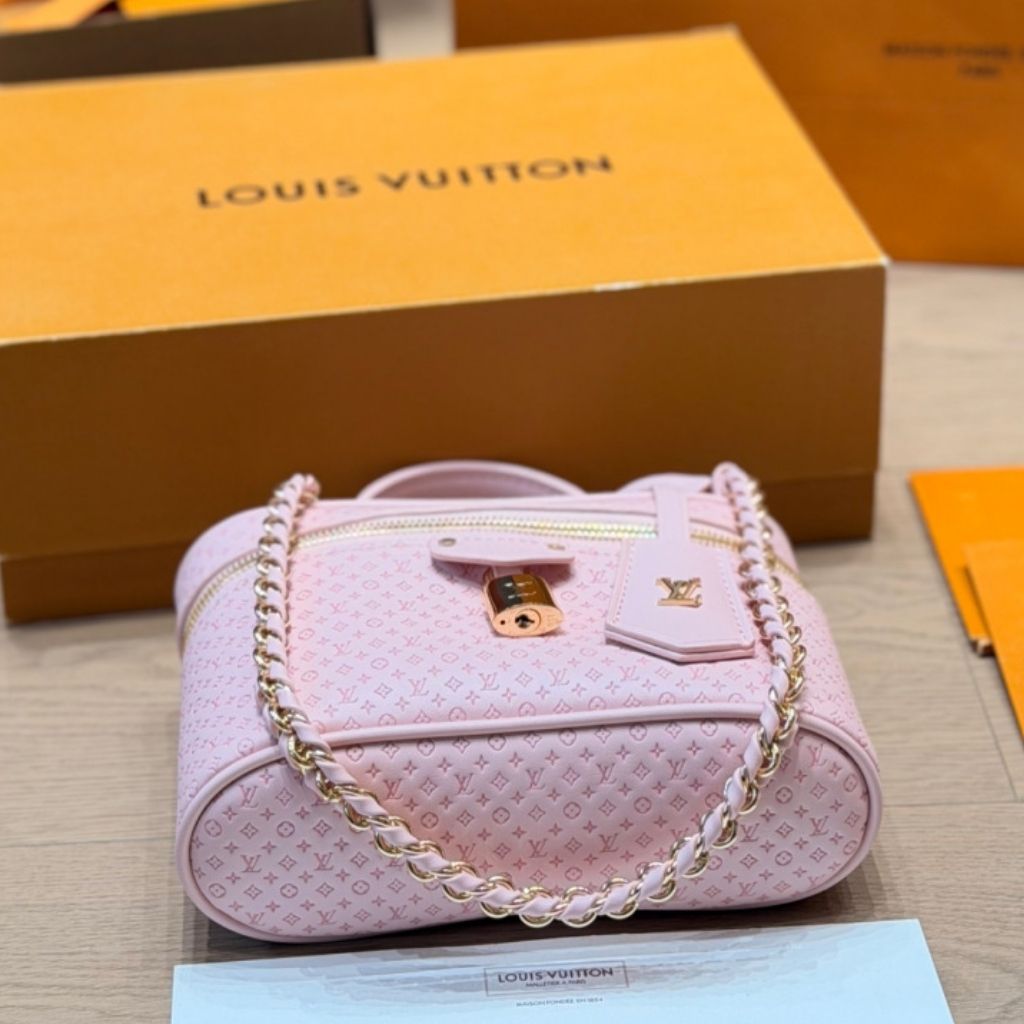 Louis Vuitton Vanity Chain Pouch Pink 19Cm M29344 - Image 5