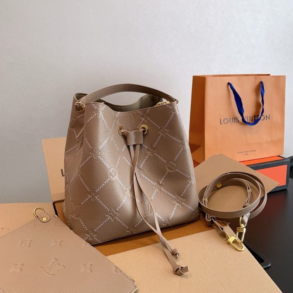 Alternative view of Louis Vuitton All In MM Brown Monogram Empreinte Leather 21Cm M28524
