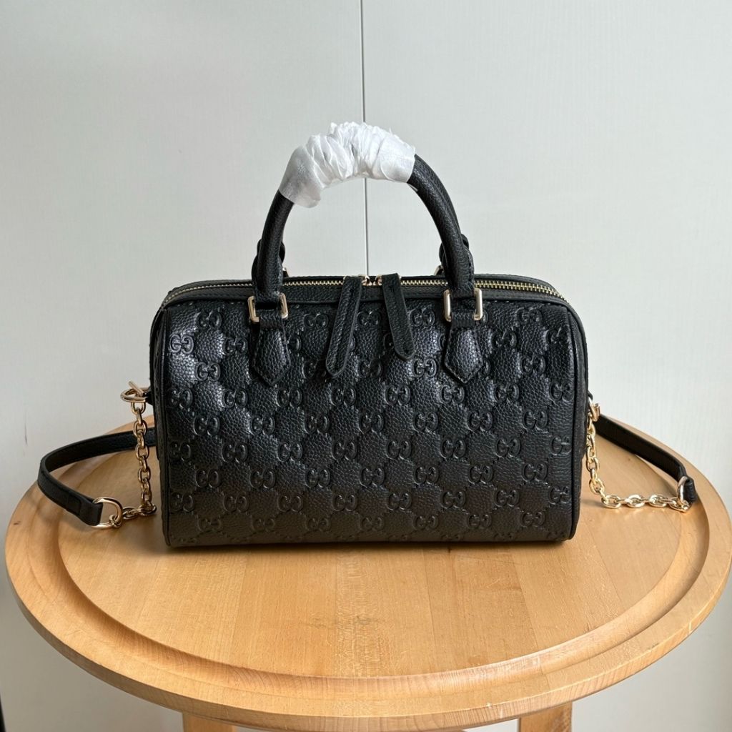 Gucci Gg Emblem Small Top Handle Bag Black Leather 25.5Cm 815255 AAEEM 1000 - Image 2