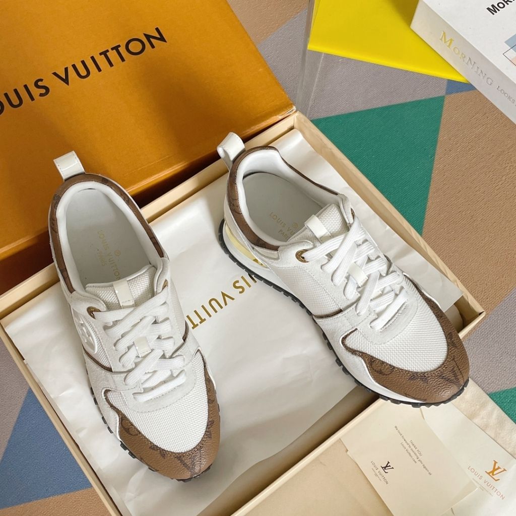 Louis Vuitton Run Away Sneaker White And Brown Monogram 1A4XNL - Image 5