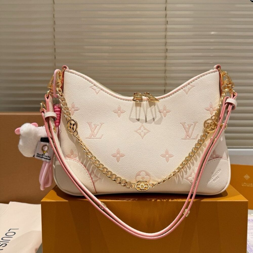 Alternative view of Louis Vuitton Boulogne Pink Monogram 27Cm M14634