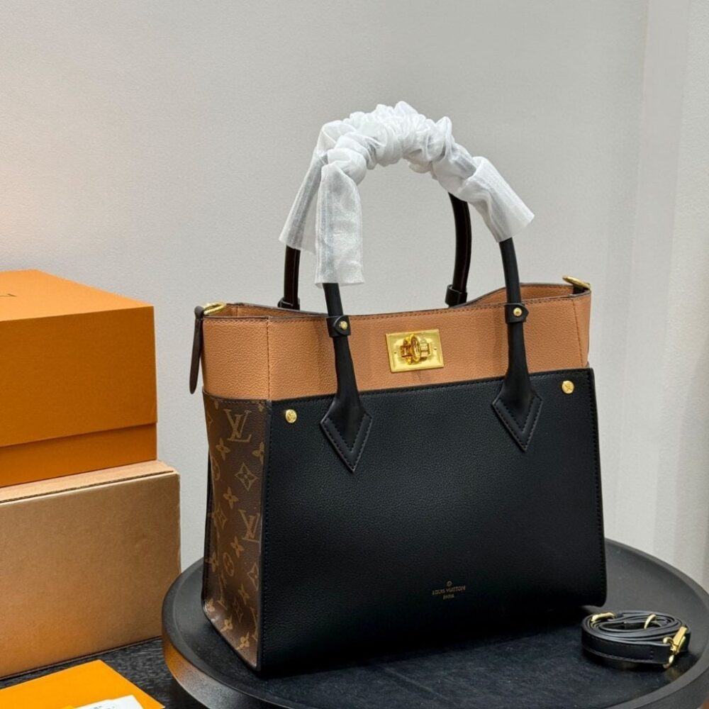 Alternative view of Louis Vuitton On My Side MM Black 30Cm M53823