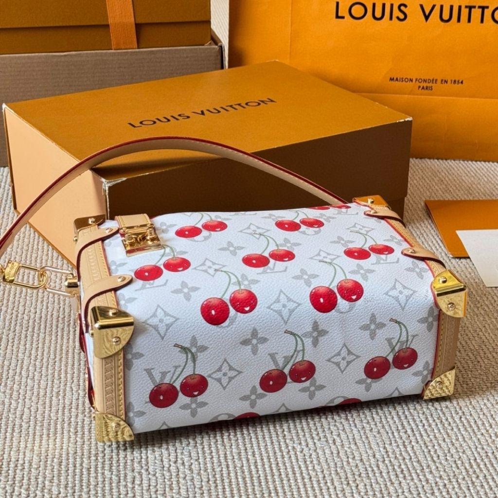 Louis Vuitton X Takashi Murakami Monogram Cerise Side Trunk MM White 23Cm - Image 5