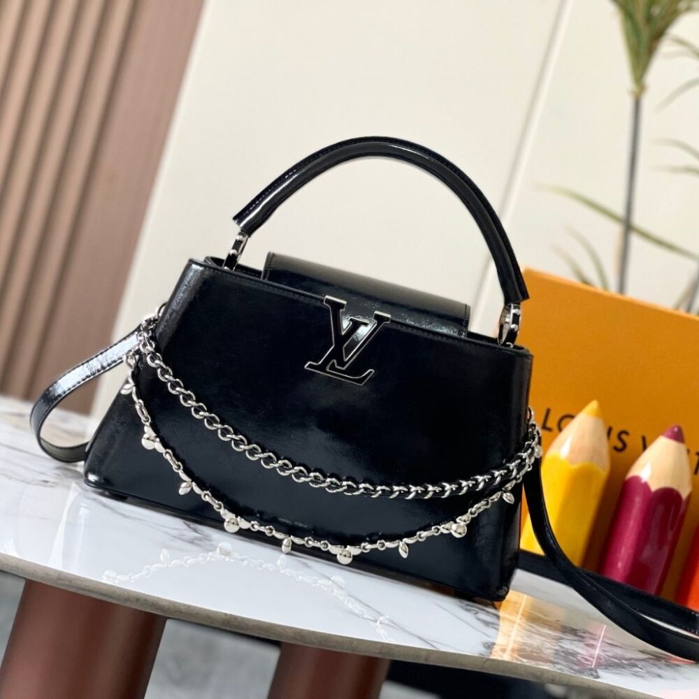 Alternative view of Louis Vuitton Capucines East-West MM Black 33Cm M25492