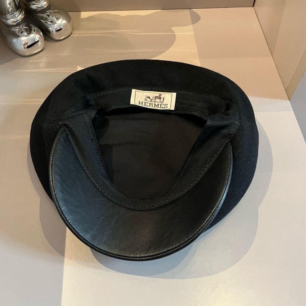 Hermes Vauban Charms H Logo Cap Black - Image 6