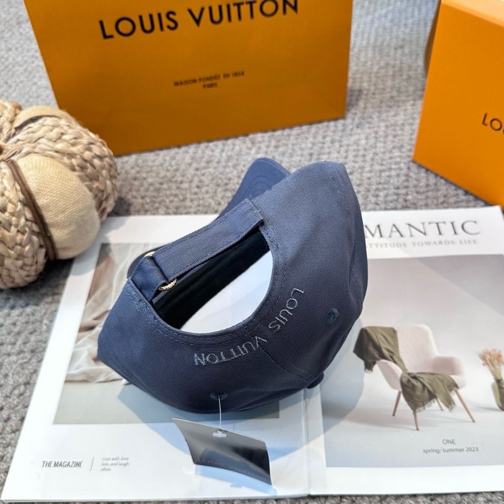 Louis Vuitton Only LV Cap Blue M7955L - Image 7