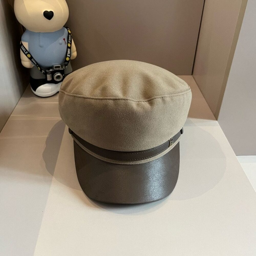 Alternative view of Hermes Vauban Milano Cap Brown