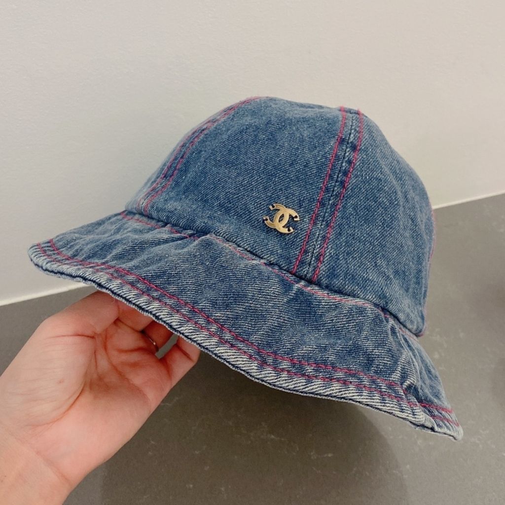 Chanel Washed Blue Denim Silver CC Logo Red Topstitch Bucket Hat KYCG/A00122 - Image 3