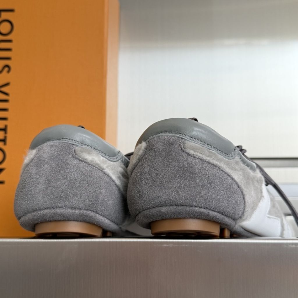 Louis Vuitton LV Sneakerina Light Gray 1AIVMU - Image 4