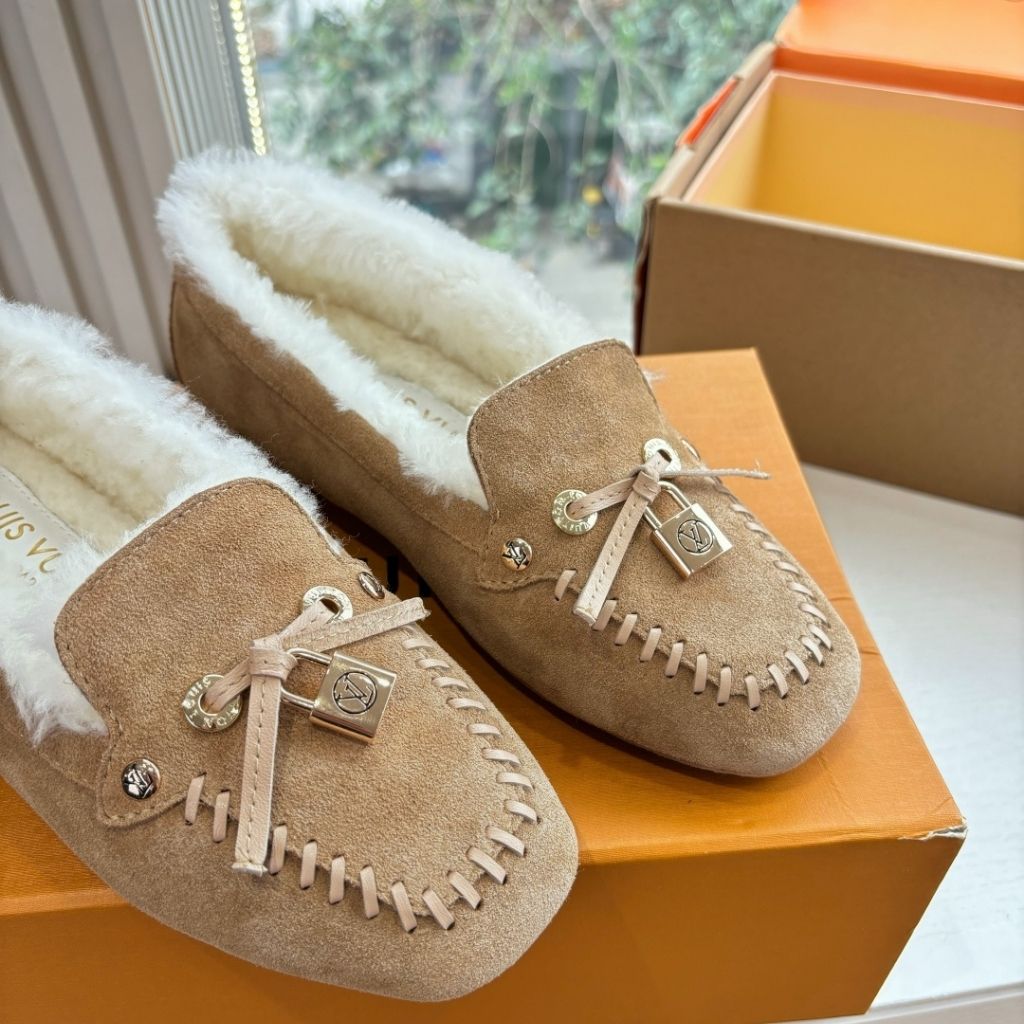 Louis Vuitton LV Ski Flore Car Shoe Beige 1AITV5 - Image 4