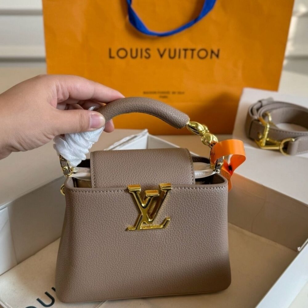 Alternative view of Louis Vuitton Capucine Mini Gray 20Cm M24736