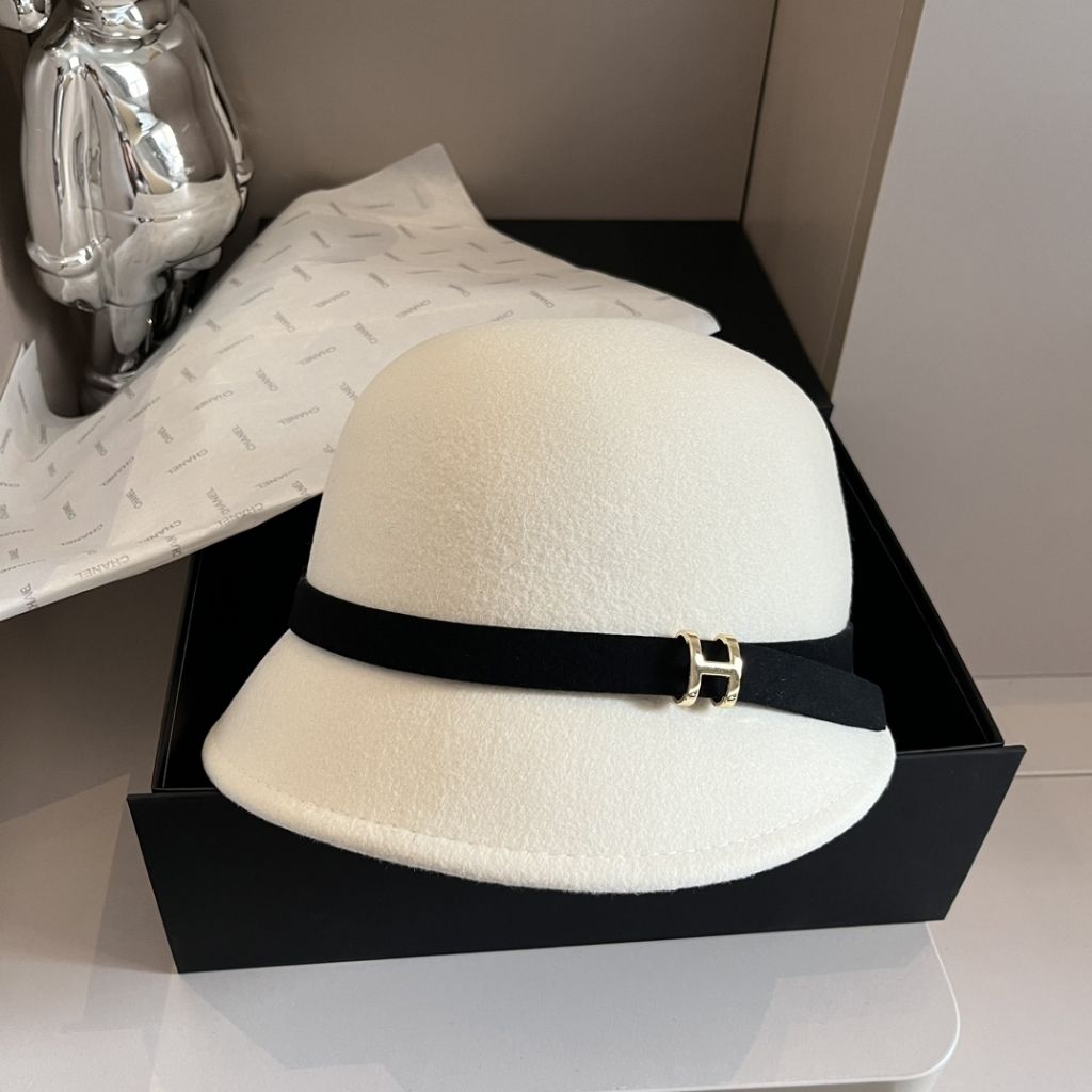 Hermes Wool Basin Bucket Hat Light Cream - Image 2