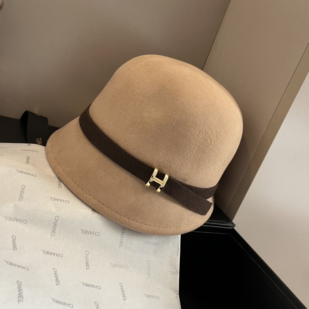 Hermes Wool Basin Hat Light Brown - Image 2
