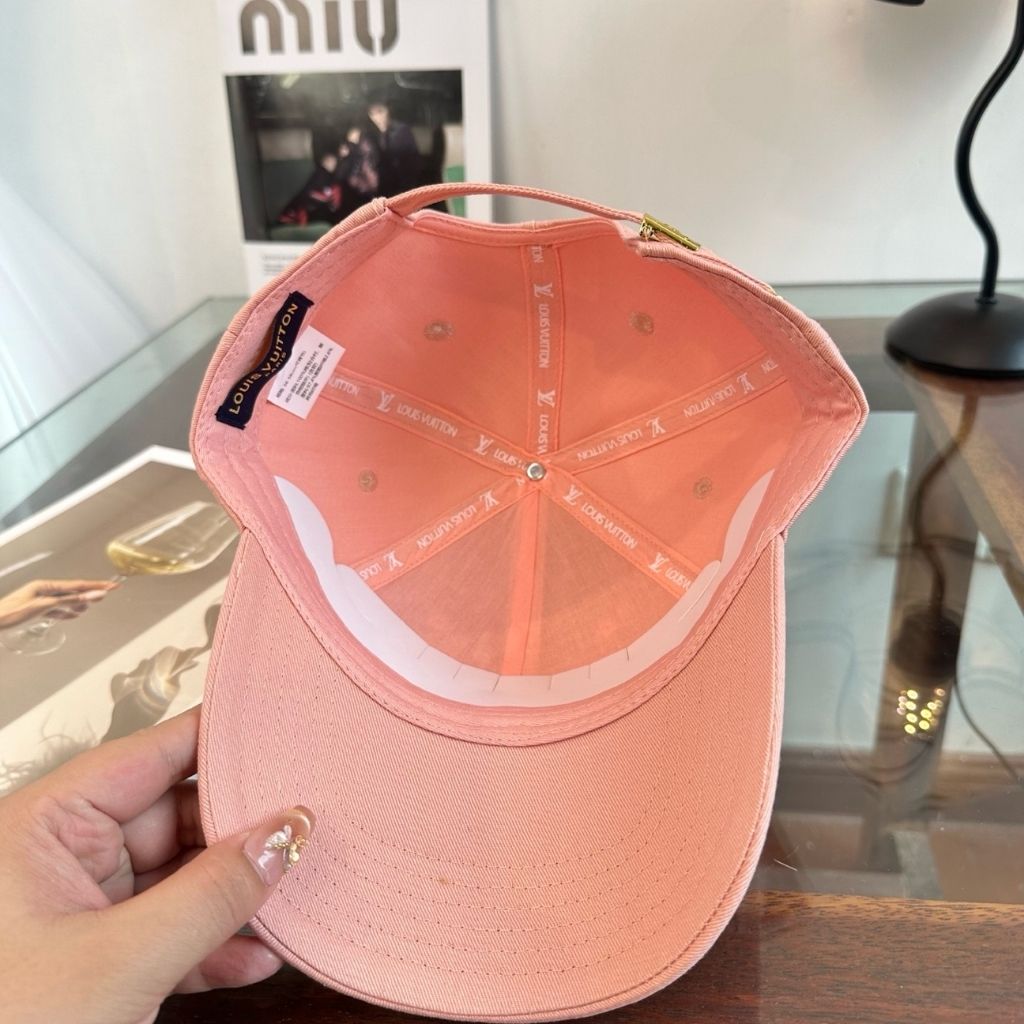 Louis Vuitton Script Pink Cap - Image 5