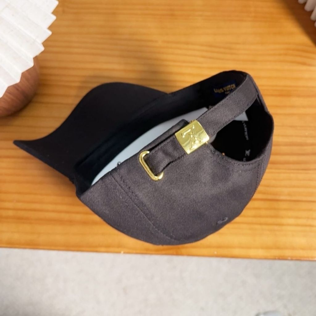 Louis Vuitton Script Cap Black M5187L - Image 6
