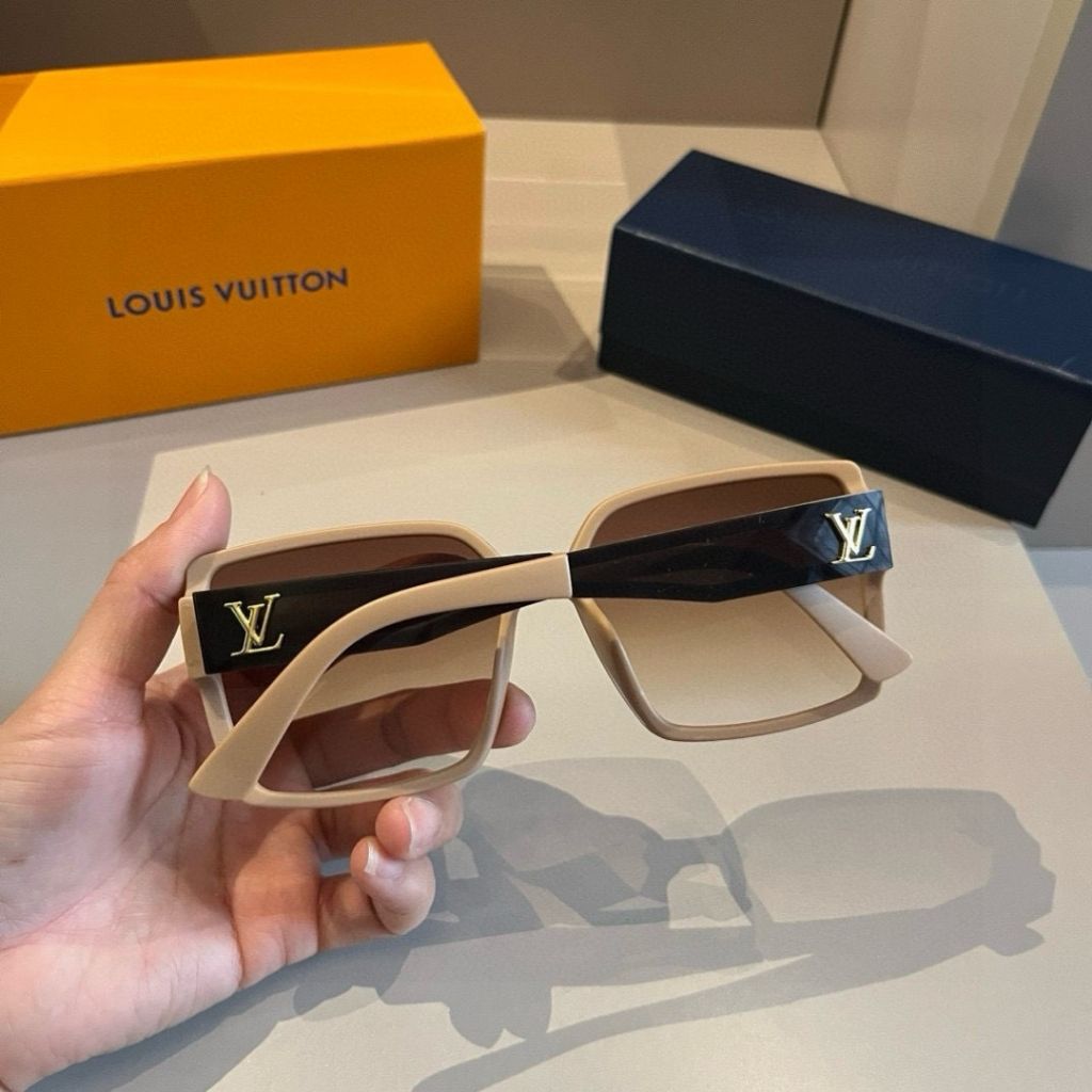 Louis Vuitton Clash Square Sunglasses Light Brown - Image 7