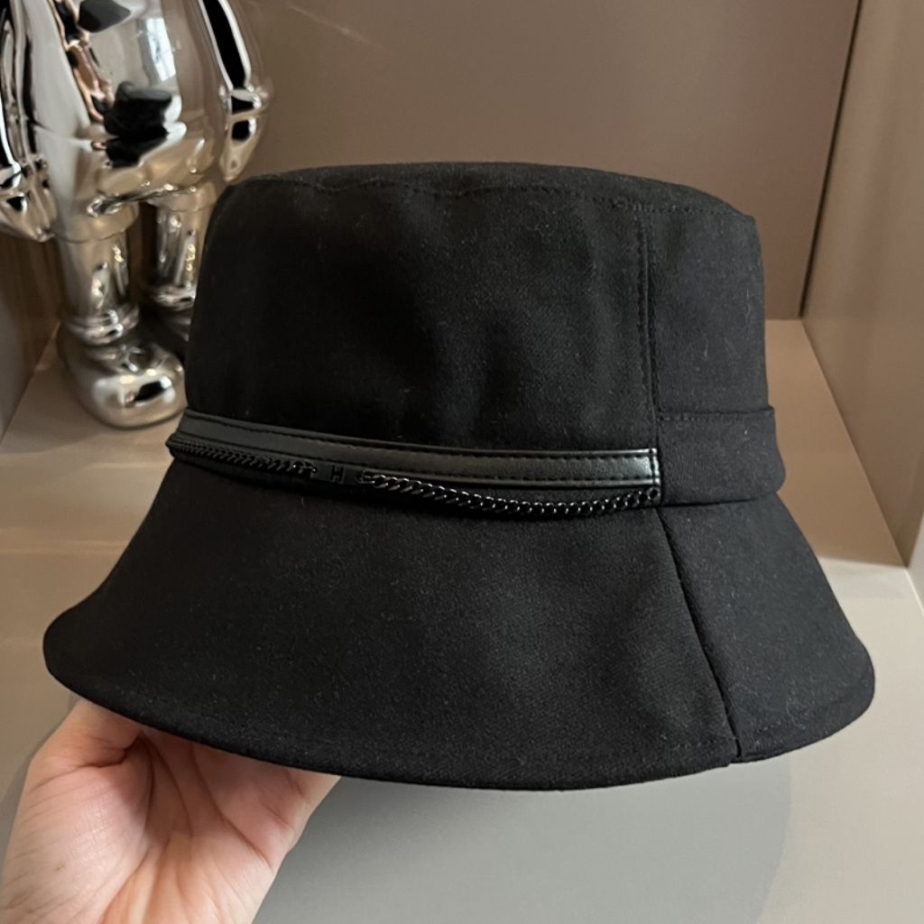 Hermes Milo Linen Bucket Hat Black - Image 3
