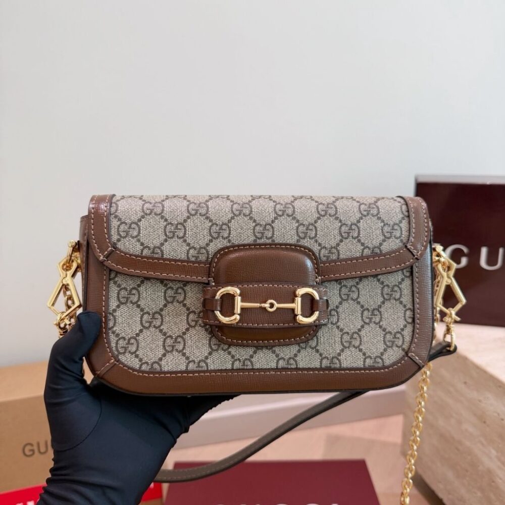 Alternative view of Gucci Horsebit 1955 Small Shoulder Bag Beige And GG Supreme Canvas 21.5Cm ‎752002 92TCG 8563