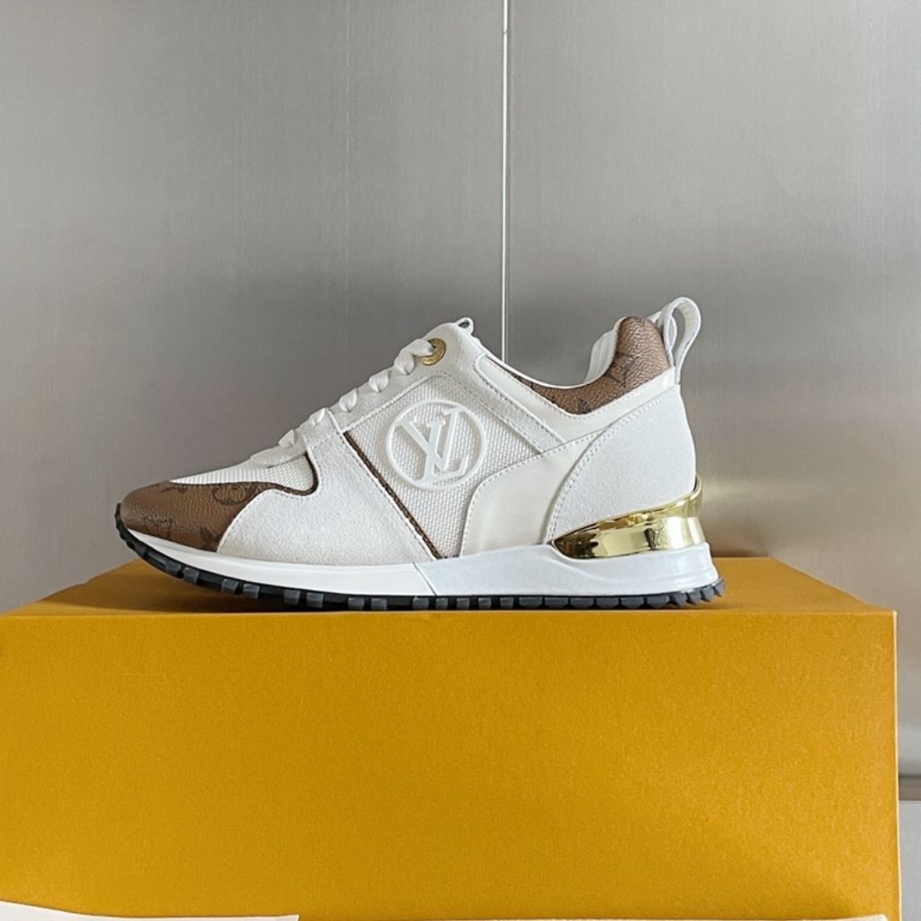 Louis Vuitton Run Away Sneaker White And Brown Monogram 1A4XNL - Image 3