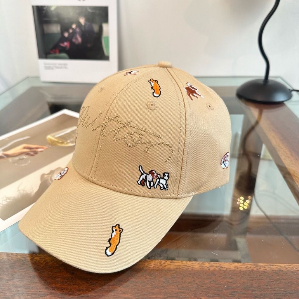 Louis Vuitton Animal Monogram Beige Cap - Image 3