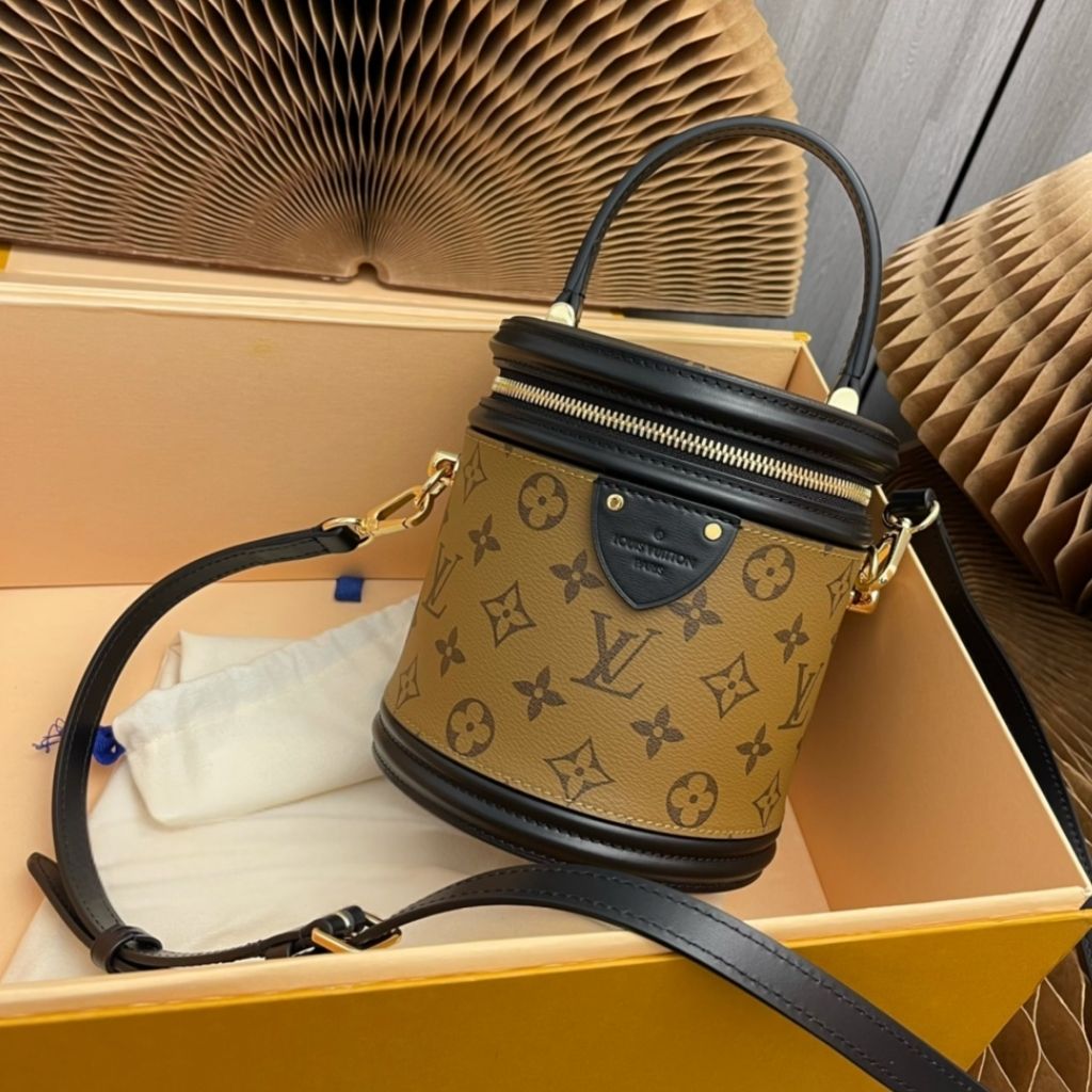 Louis Vuitton Cannes Black And Brown Monogram 15Cm M43986 - Image 3