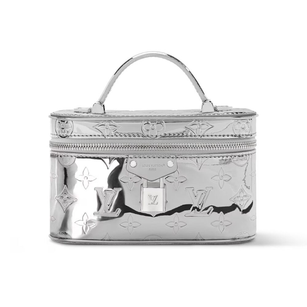 Louis Vuitton Ski Vanity Chain Pouch Silver 18Cm M26097