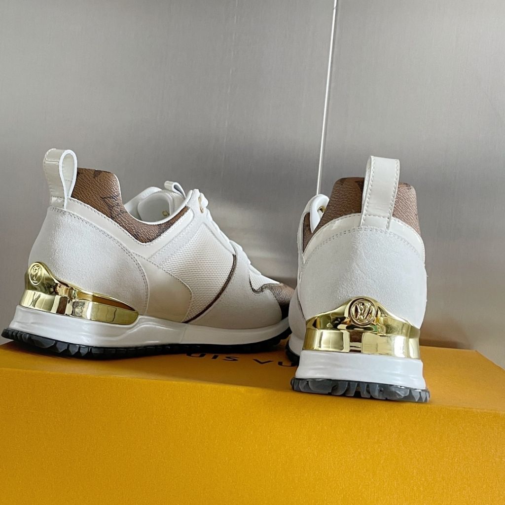 Louis Vuitton Run Away Sneaker White And Brown Monogram 1A4XNL - Image 6