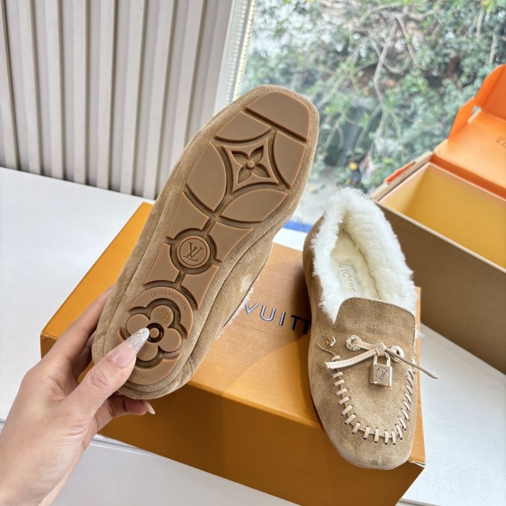 Louis Vuitton LV Ski Flore Car Shoe Beige 1AITV5 - Image 7