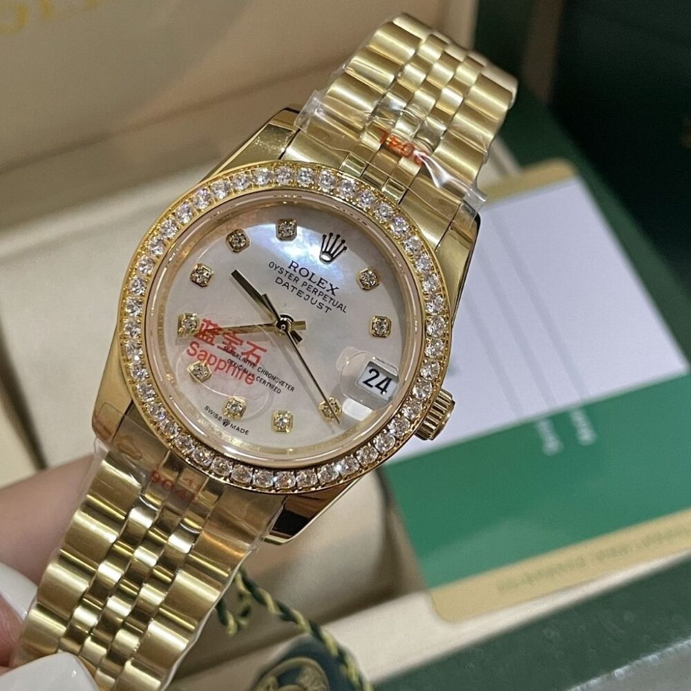 Alternative view of Rolex Lady-Datejust Yellow Gold  31Mm