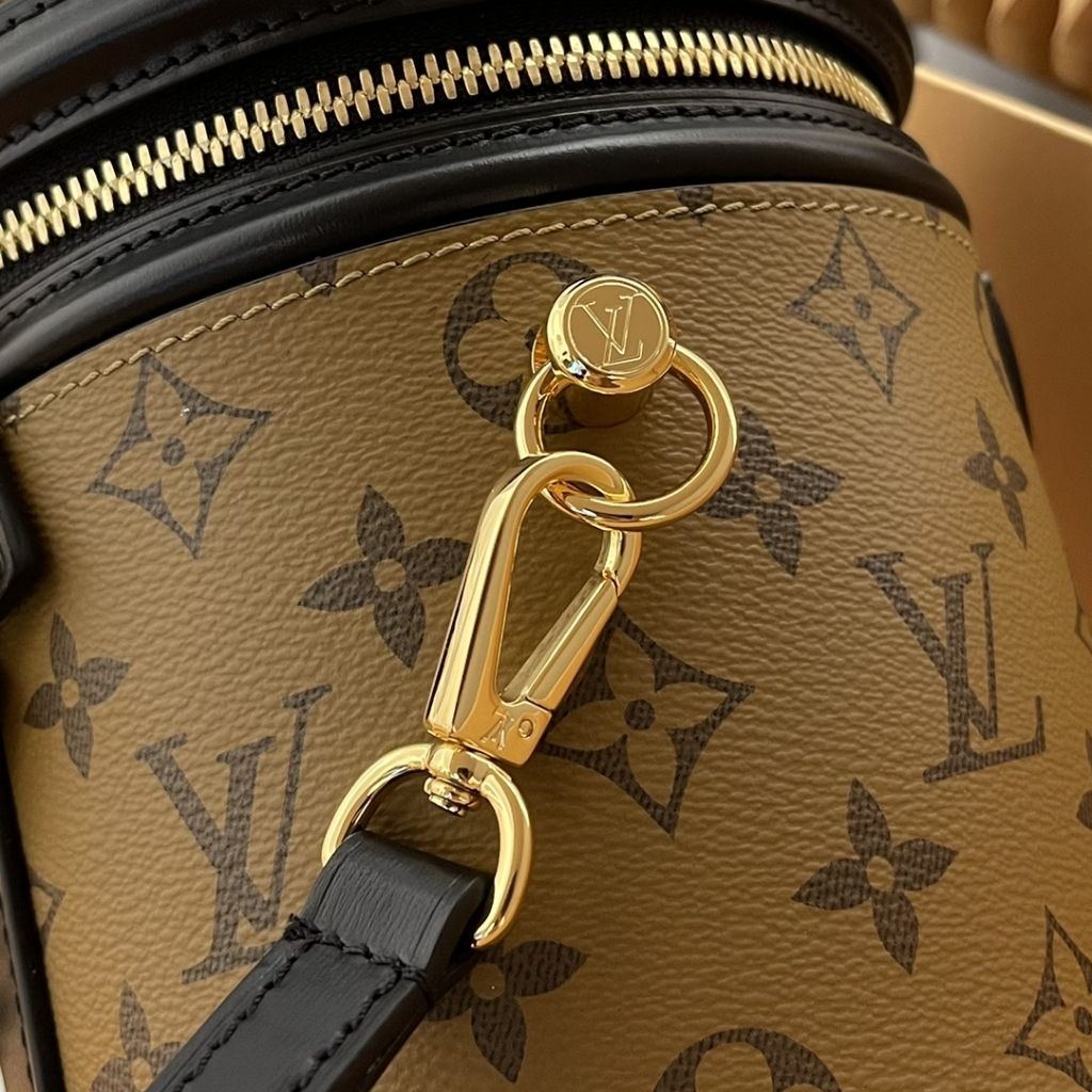 Louis Vuitton Cannes Black And Brown Monogram 15Cm M43986 - Image 4
