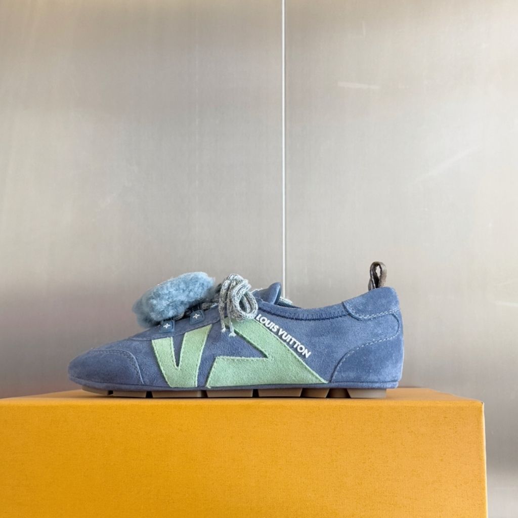 Louis Vuitton LV Sneakerina Blue 1AIVFL - Image 4