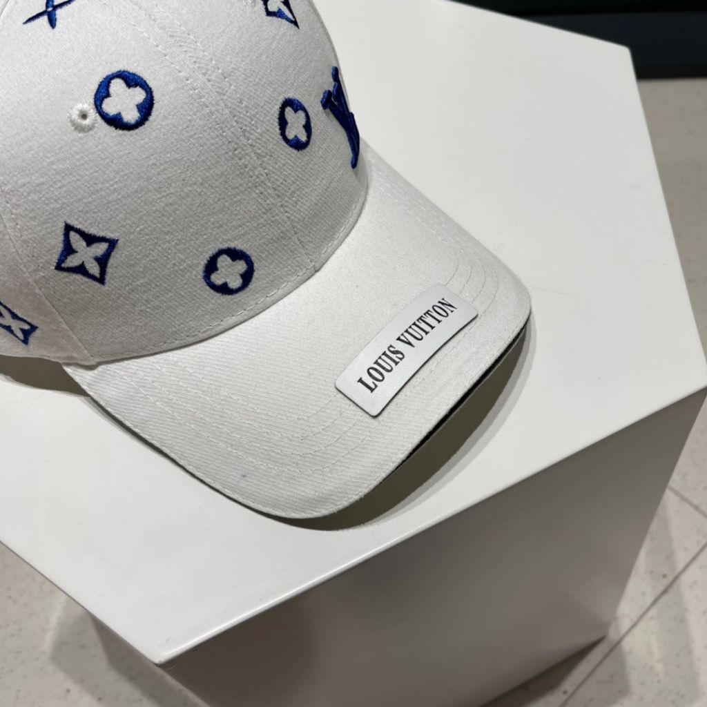 Louis Vuitton Match Cap White Blue - Image 3