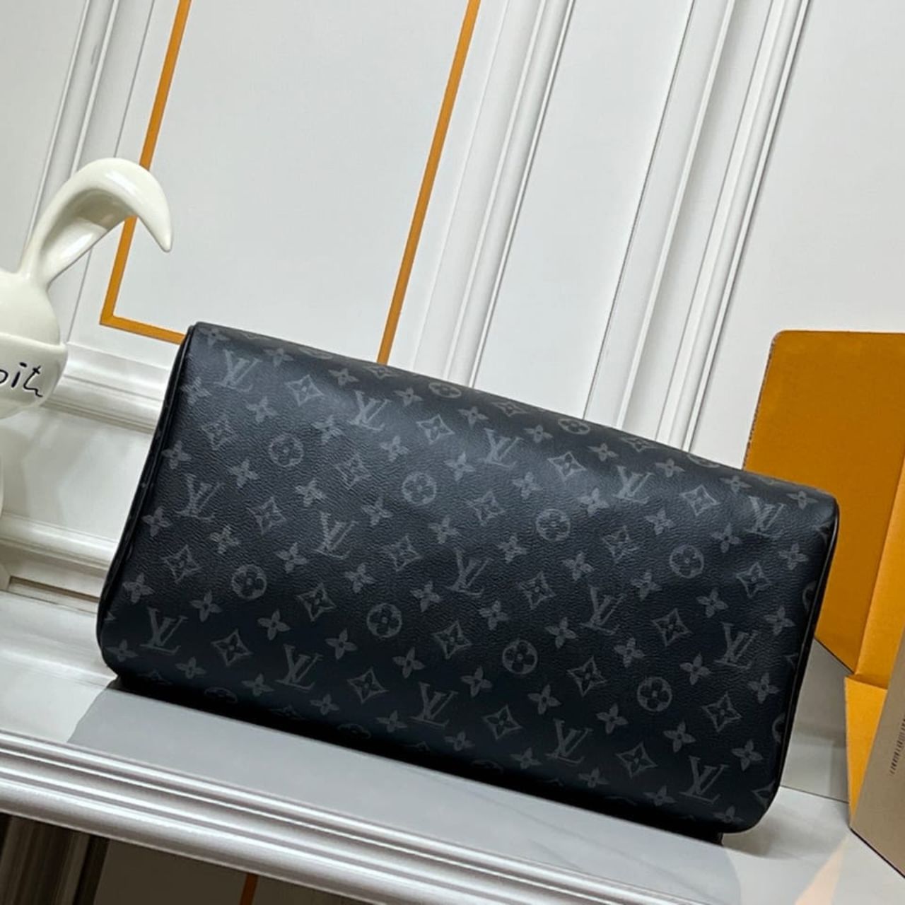 Louis Vuitton Keepall Bandoulière 40 Monogram Eclipse Black 40Cm - Image 3