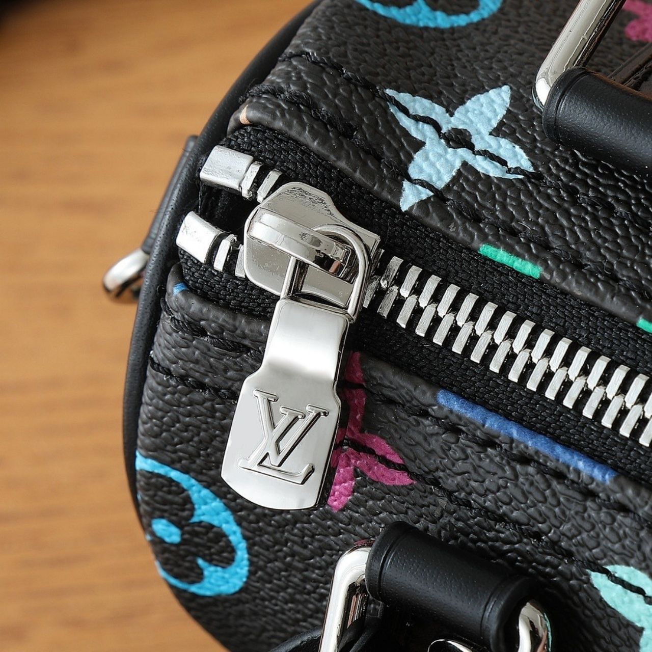 Louis Vuitton LV x TM Nano Speedy Multicolore Noir 16cm M13406 - Image 6