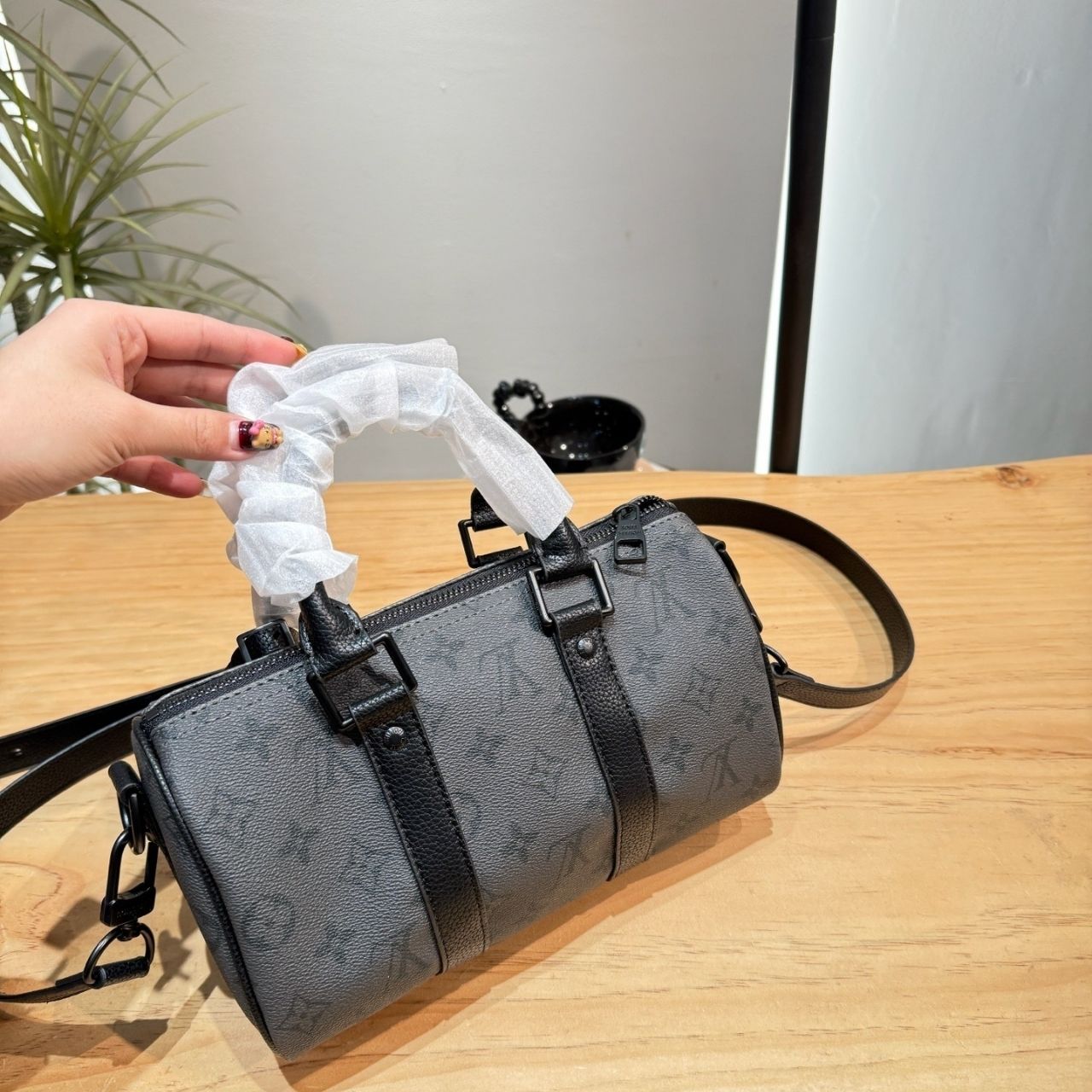 Louis Vuitton Keepall Bandoulière 25 25cm M28369 - Image 4