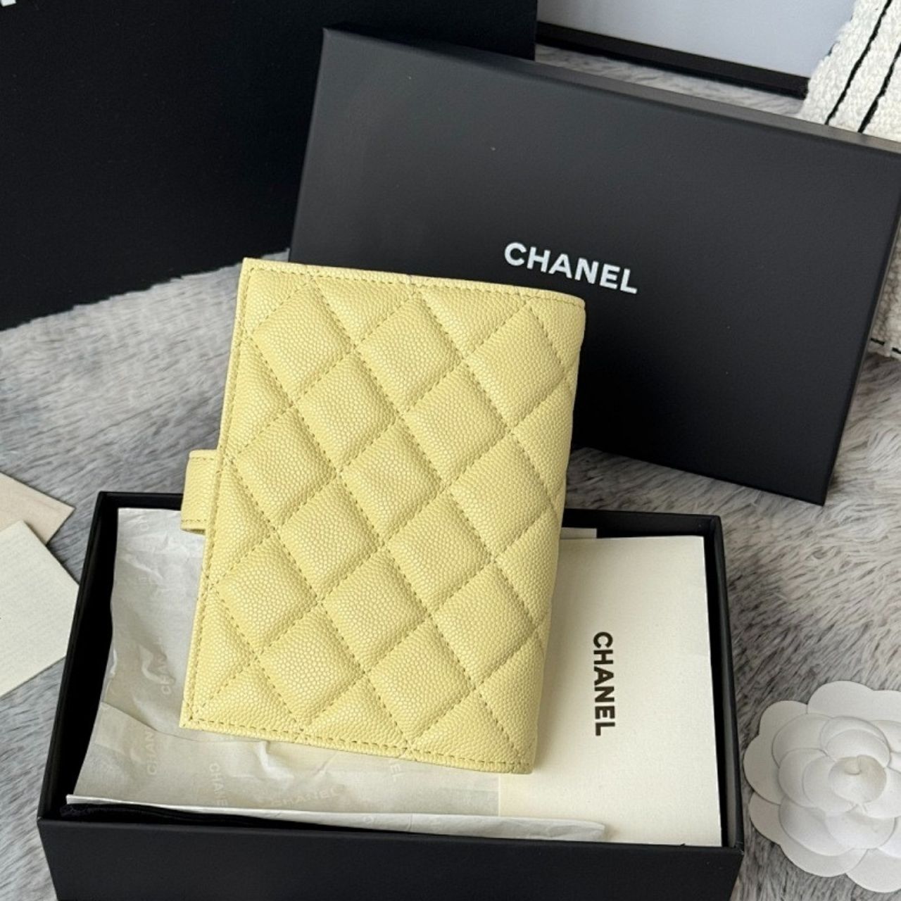 Chanel Classic Passport Holder Grained Shiny Calfskin Gold Tone Metal Light Yellow 15cm - Image 8