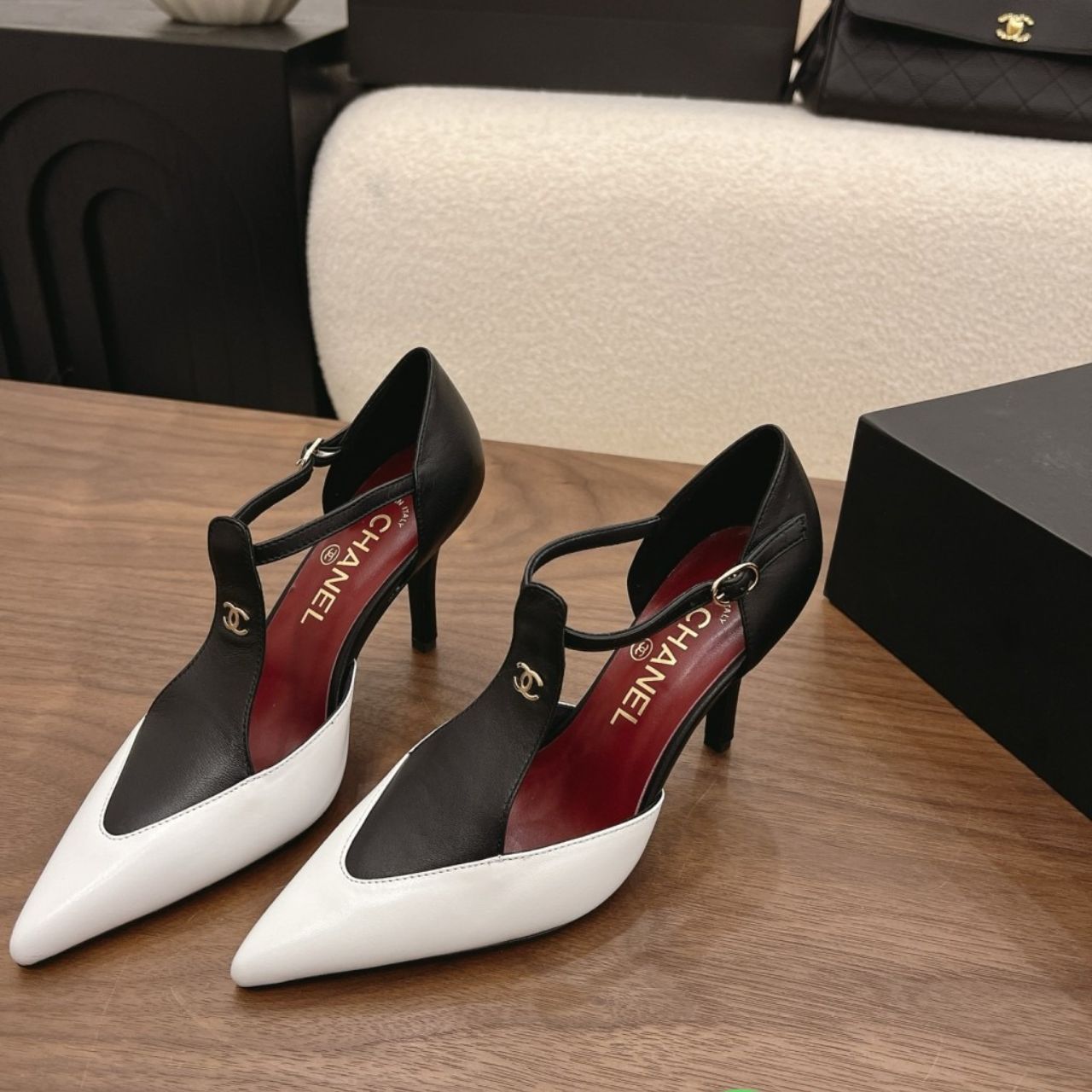 Chanel Metiers Dart 2026 Mary Janes White Black - Image 7