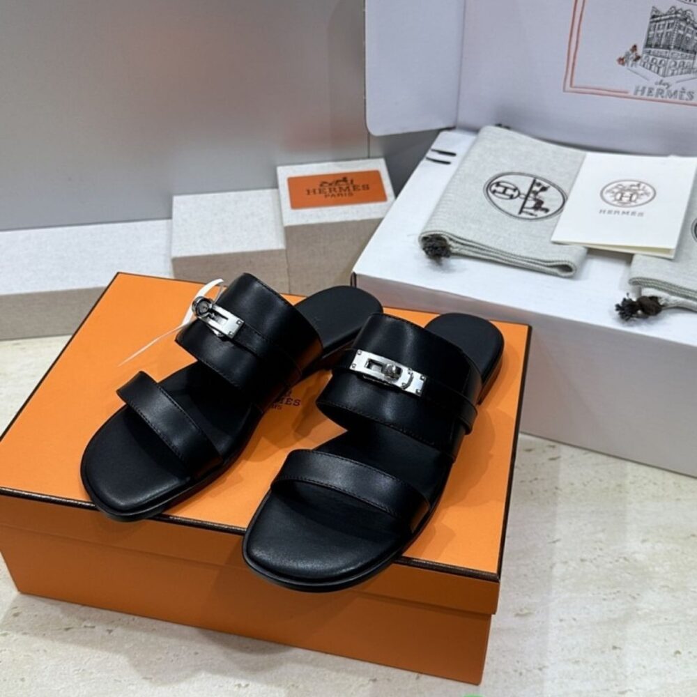 Alternative view of Hermes Jackson Sandal Noir H242951ZH01395