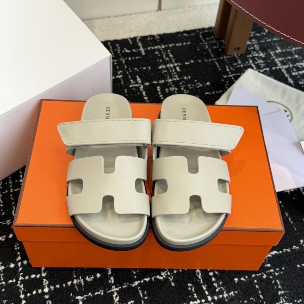 Alternative view of Hermes Chypre Sandal Beige Nomade H222299Z 32360