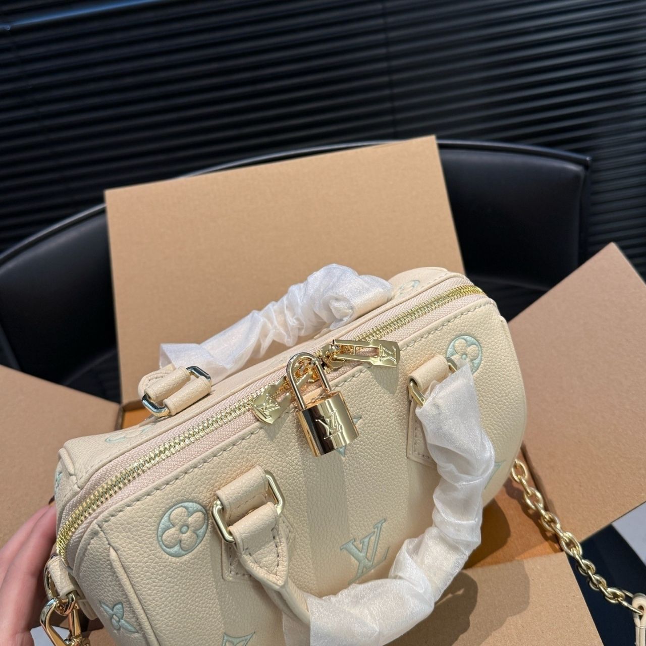 Louis Vuitton Speedy Bandoulière 20 20cm M27572 - Image 8