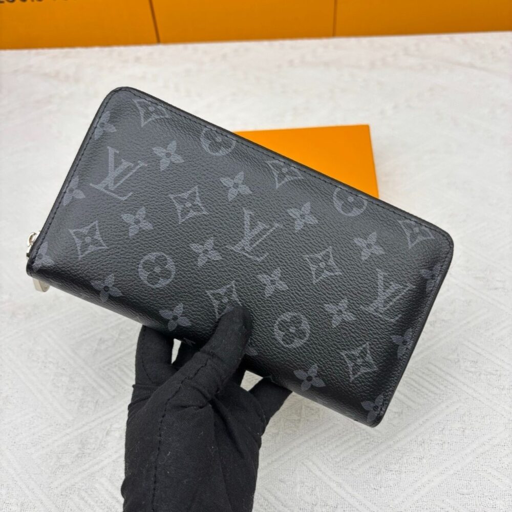 Alternative view of Louis Vuitton Zippy Wallet Monogram Eclipse 19Cm M62295