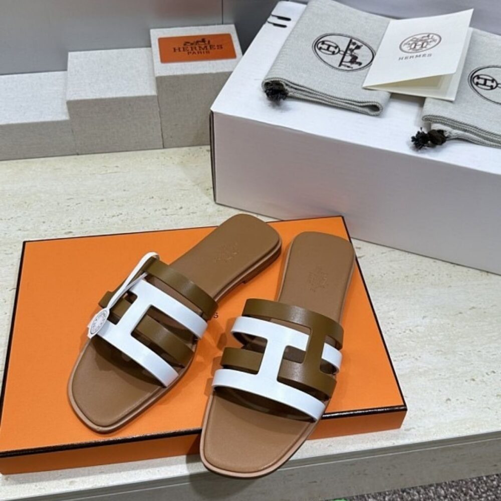 Alternative view of Hermes Amore Sandal Bicolor H201131Z 03360
